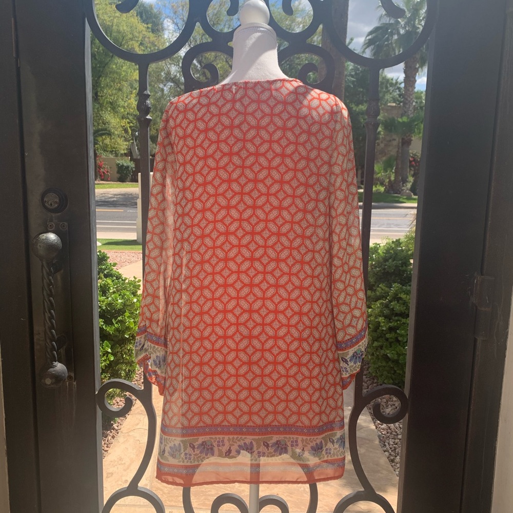 Dress - Picture 2 of 3